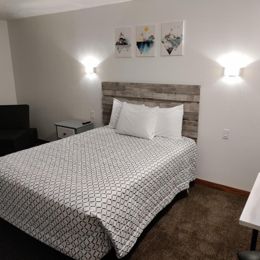 High Desert Inn سالينا المظهر الخارجي الصورة